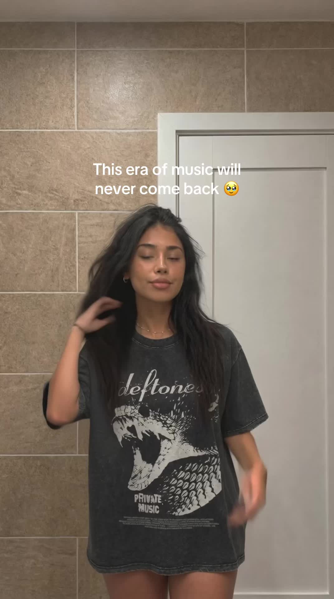 @Chloe Amira