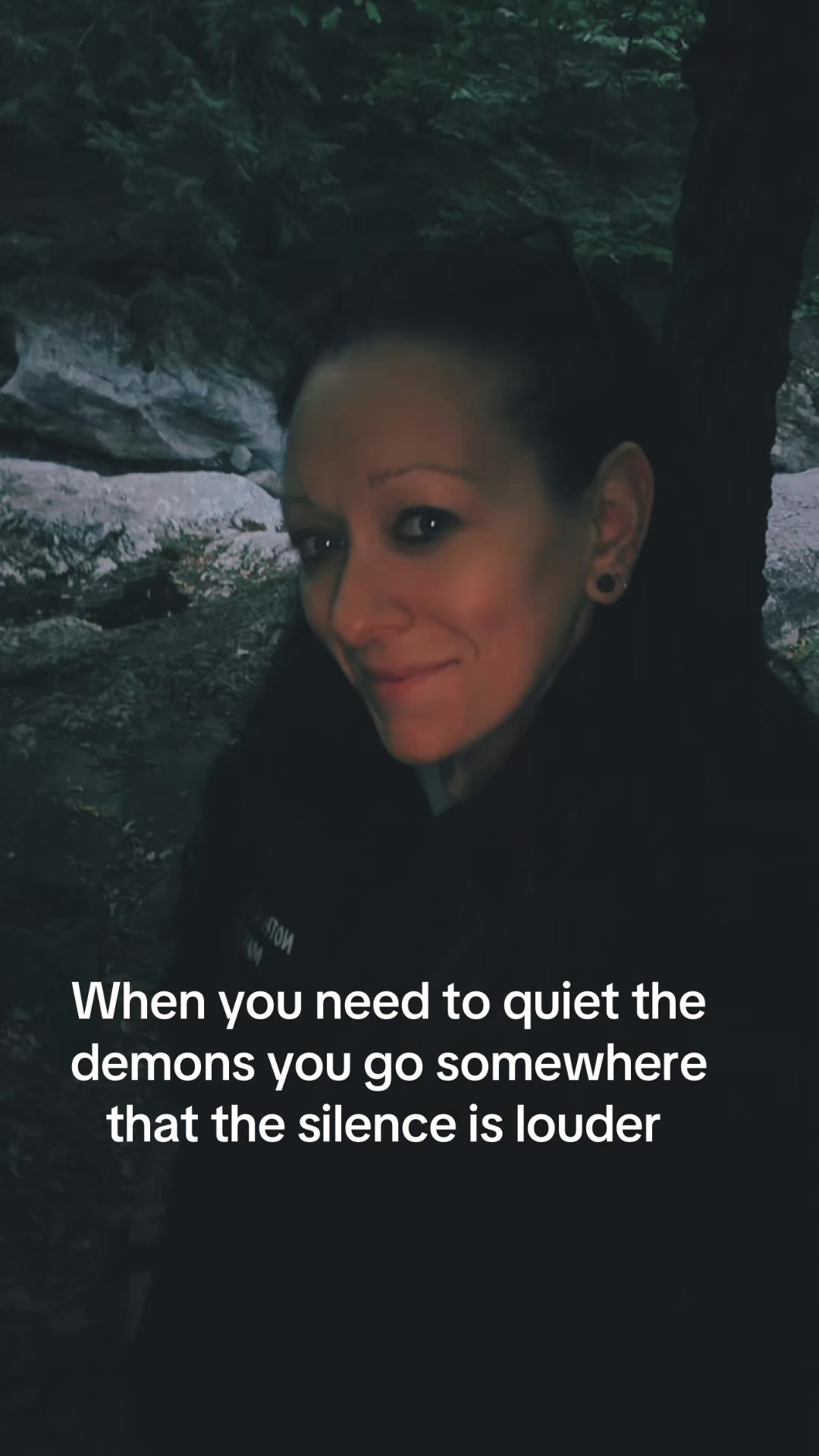 @_bonesnbutterflies_