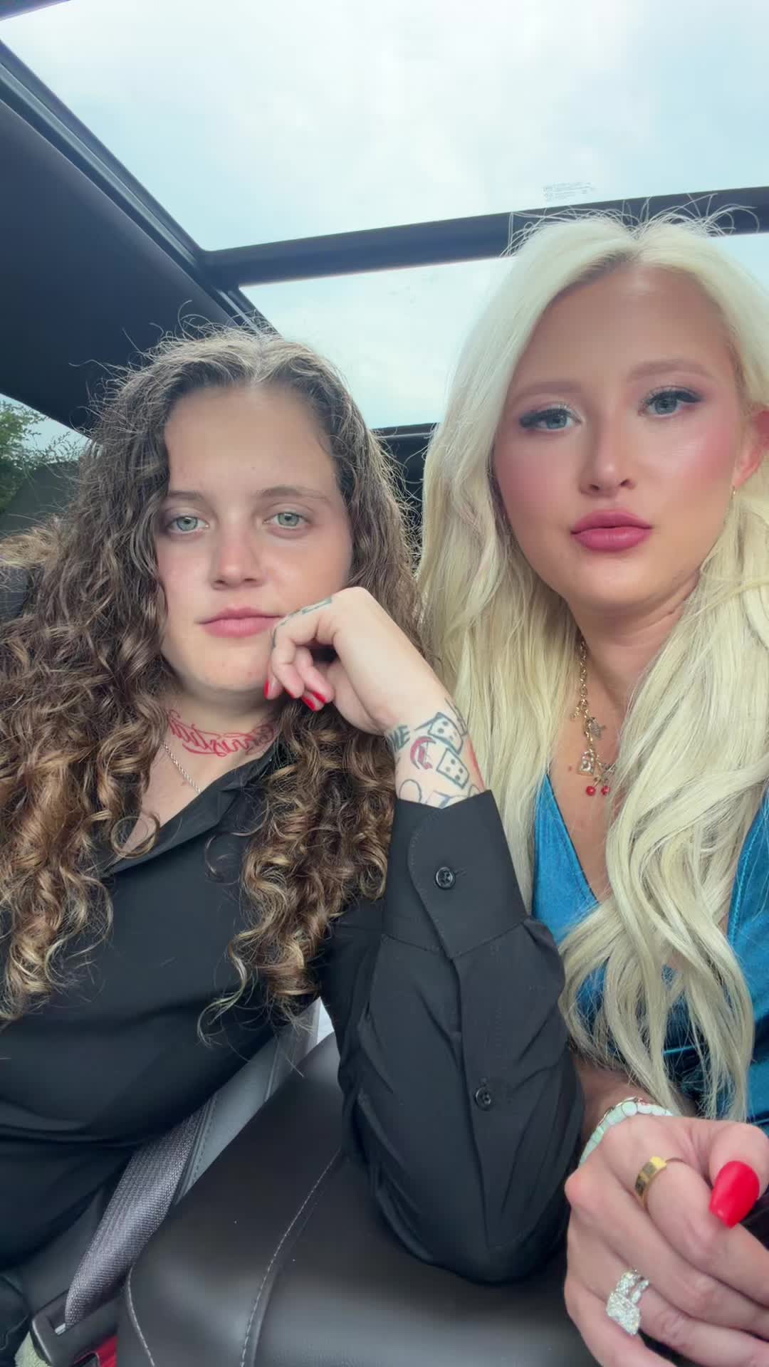 @Christian Nicole ๐