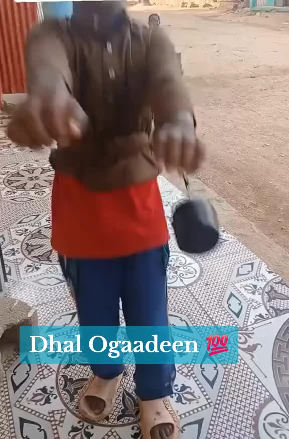 @Mustafe mohamed585