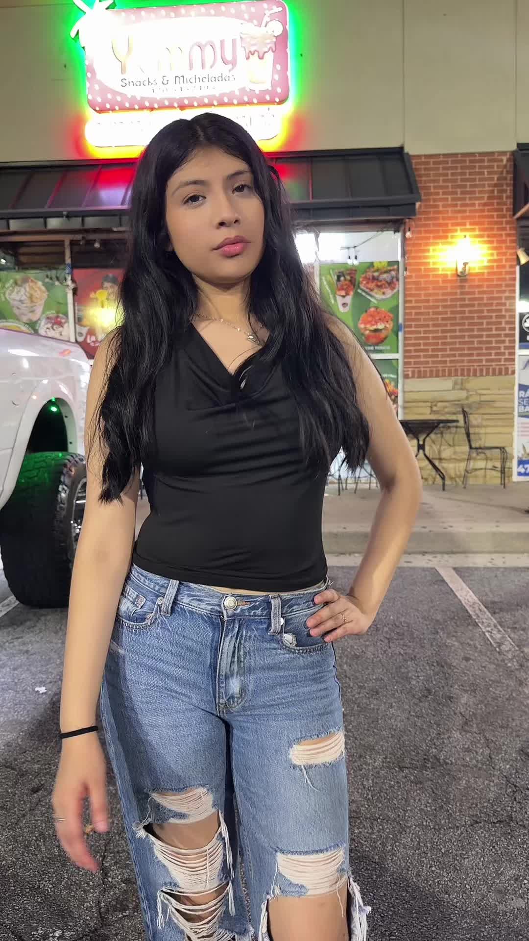 @Yummy snacks y micheladas