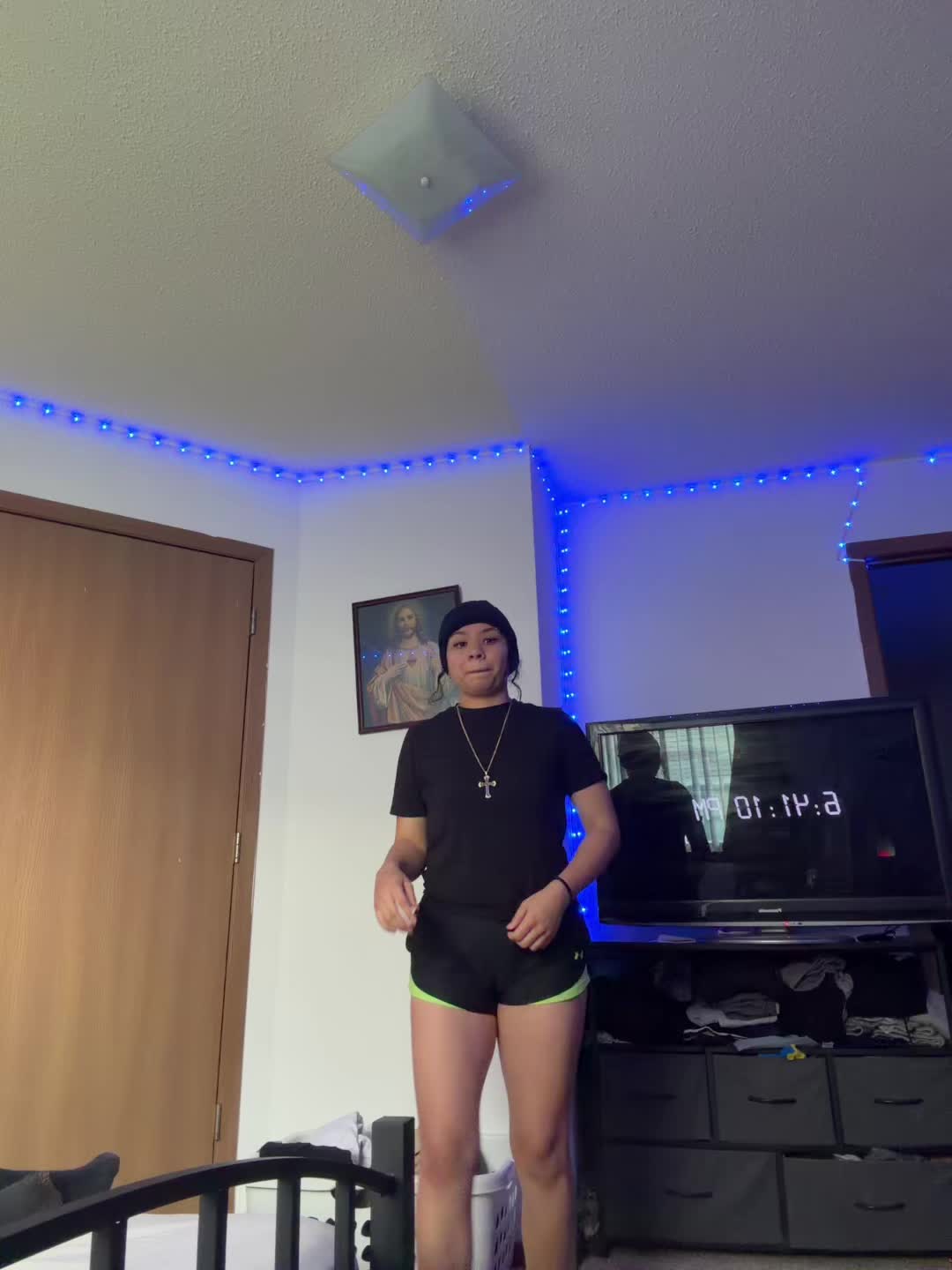 @Ezme 🩵✝️