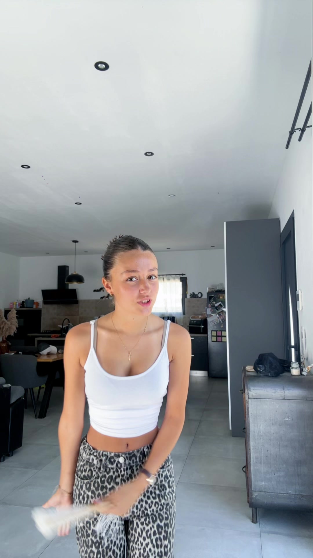 @𝐂𝐞𝐜𝐢𝐥𝐢𝐚