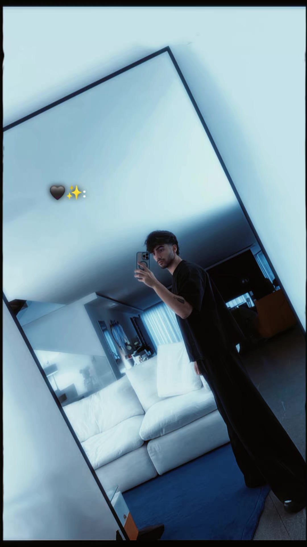 @ꨄ𝐕𝐚𝐥⋆&deg;&bull;