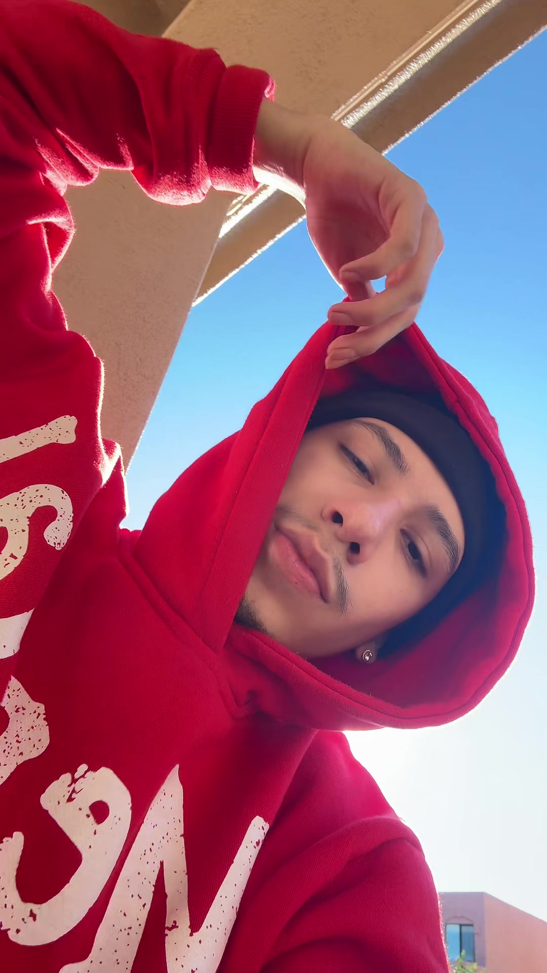 @3