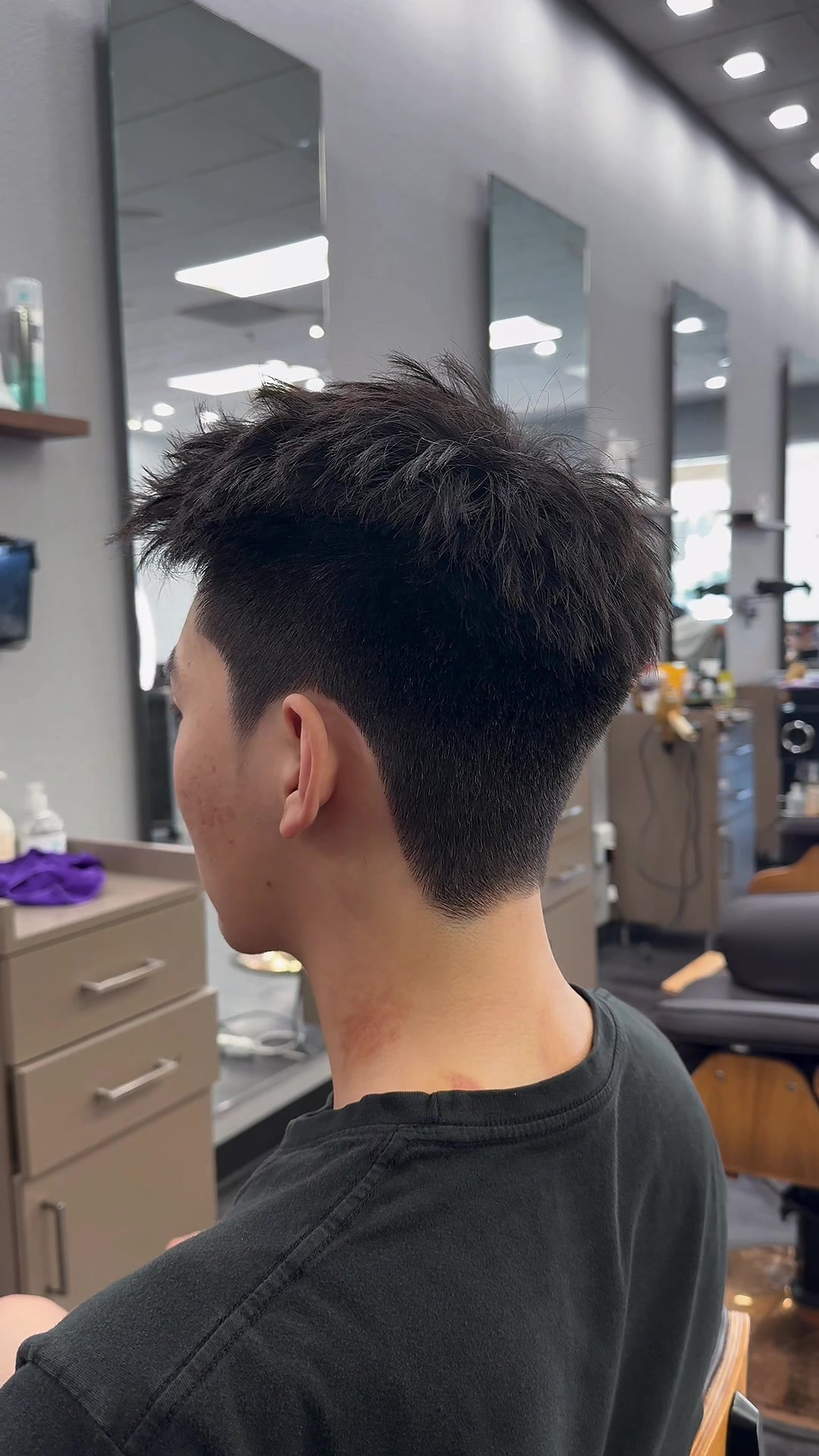 @Hairstylist~ elly