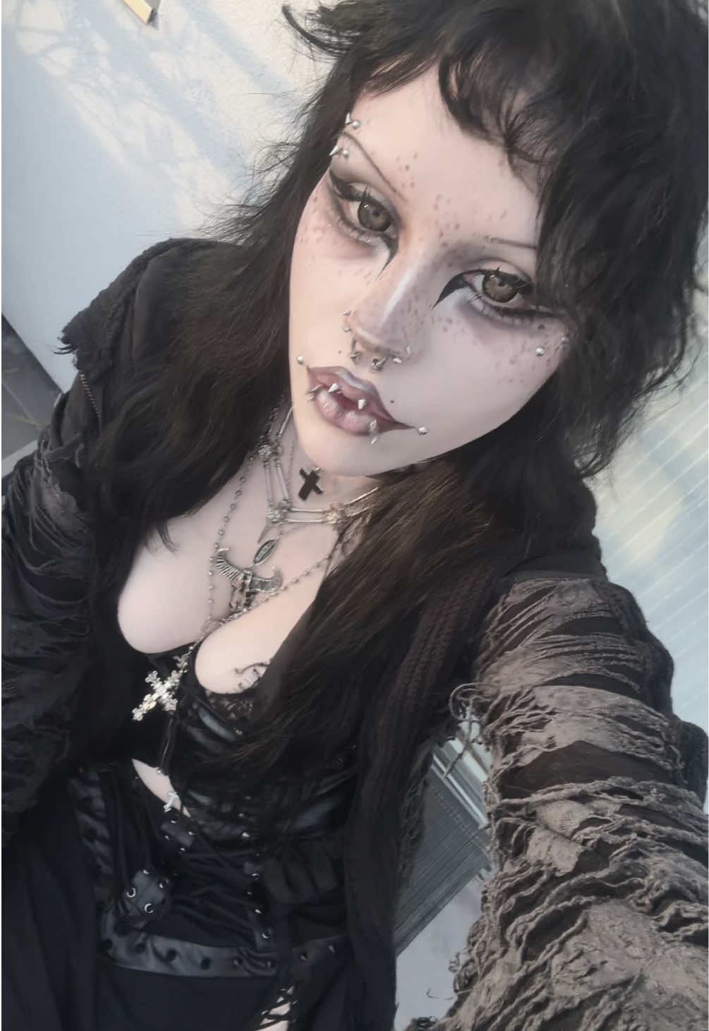 @palesw0rdsgirlx