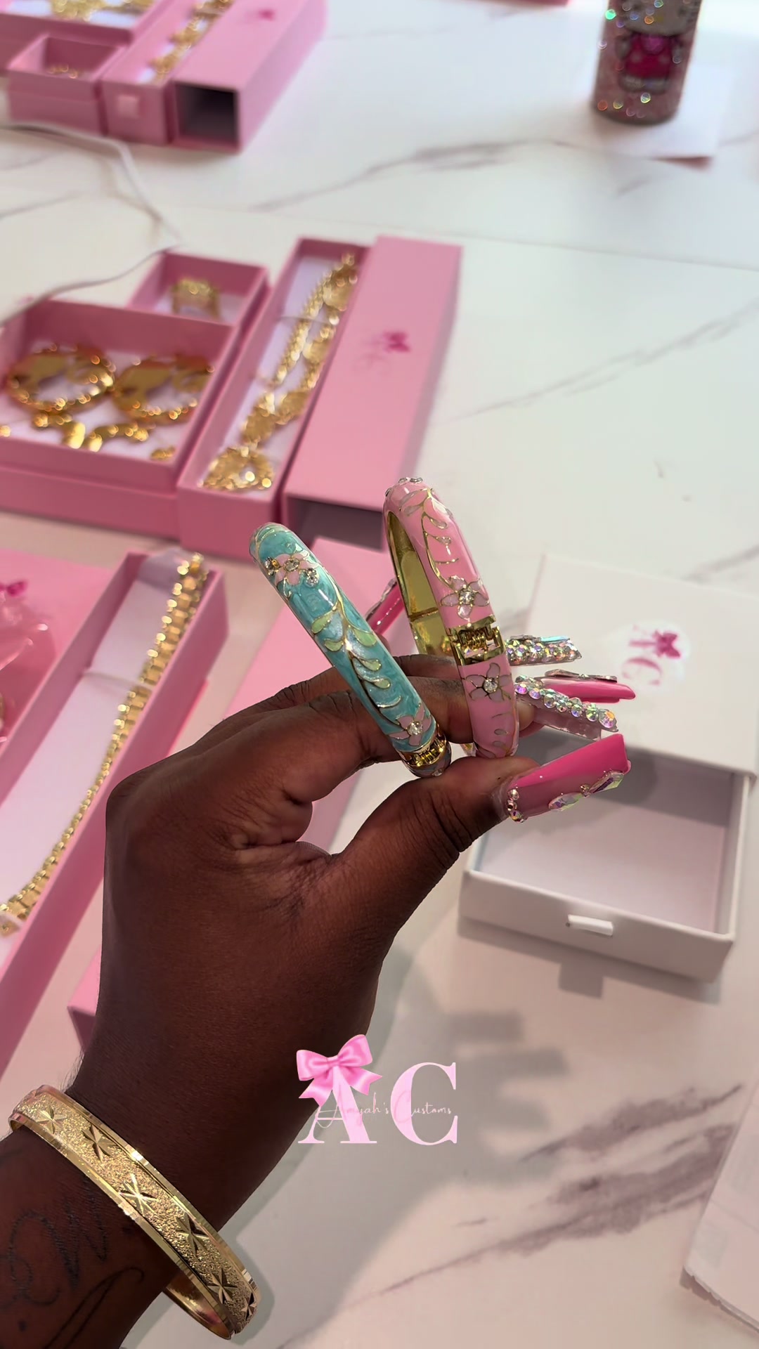 @AMYAHSCUSTOMS 🎀