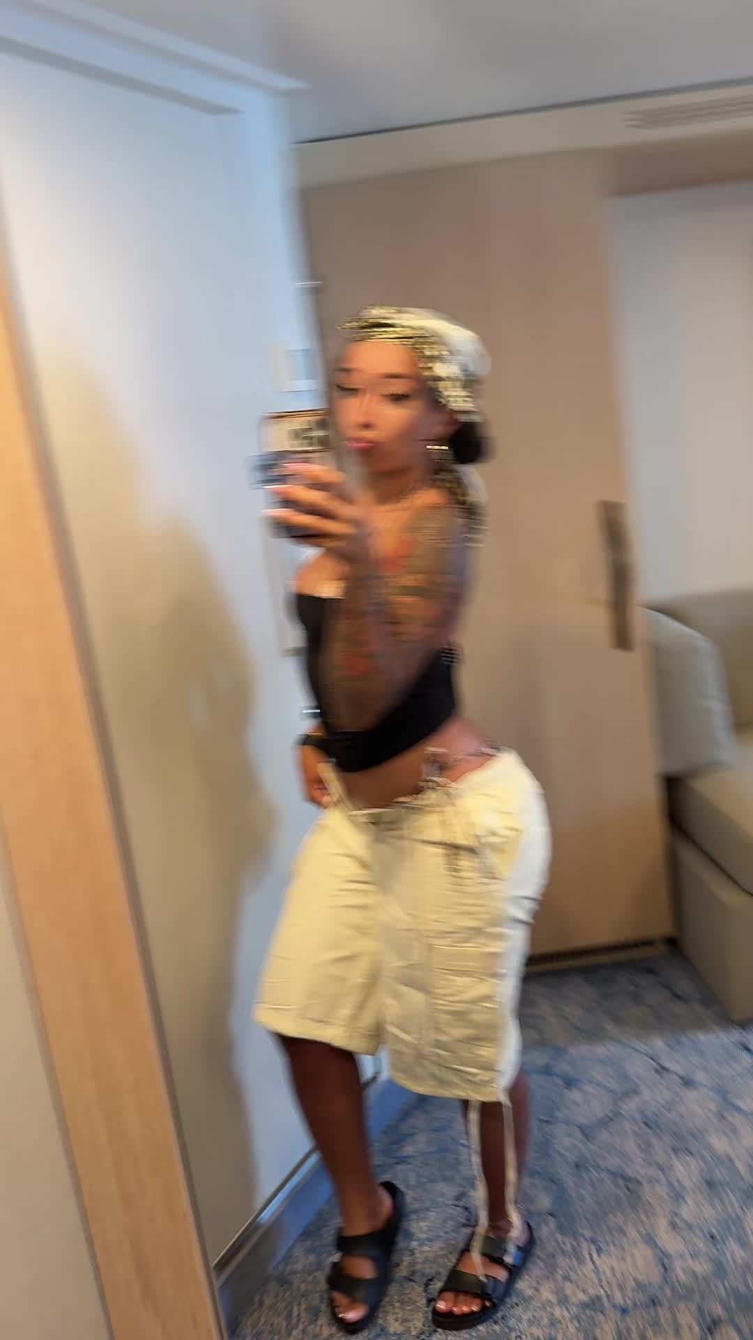 @anelise_rodriguez