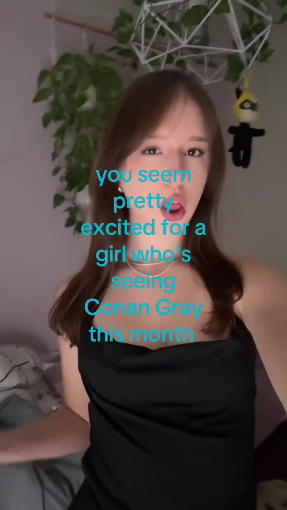 @⚭