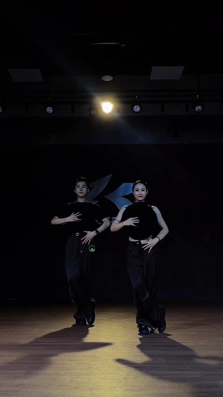 @ulz_dance