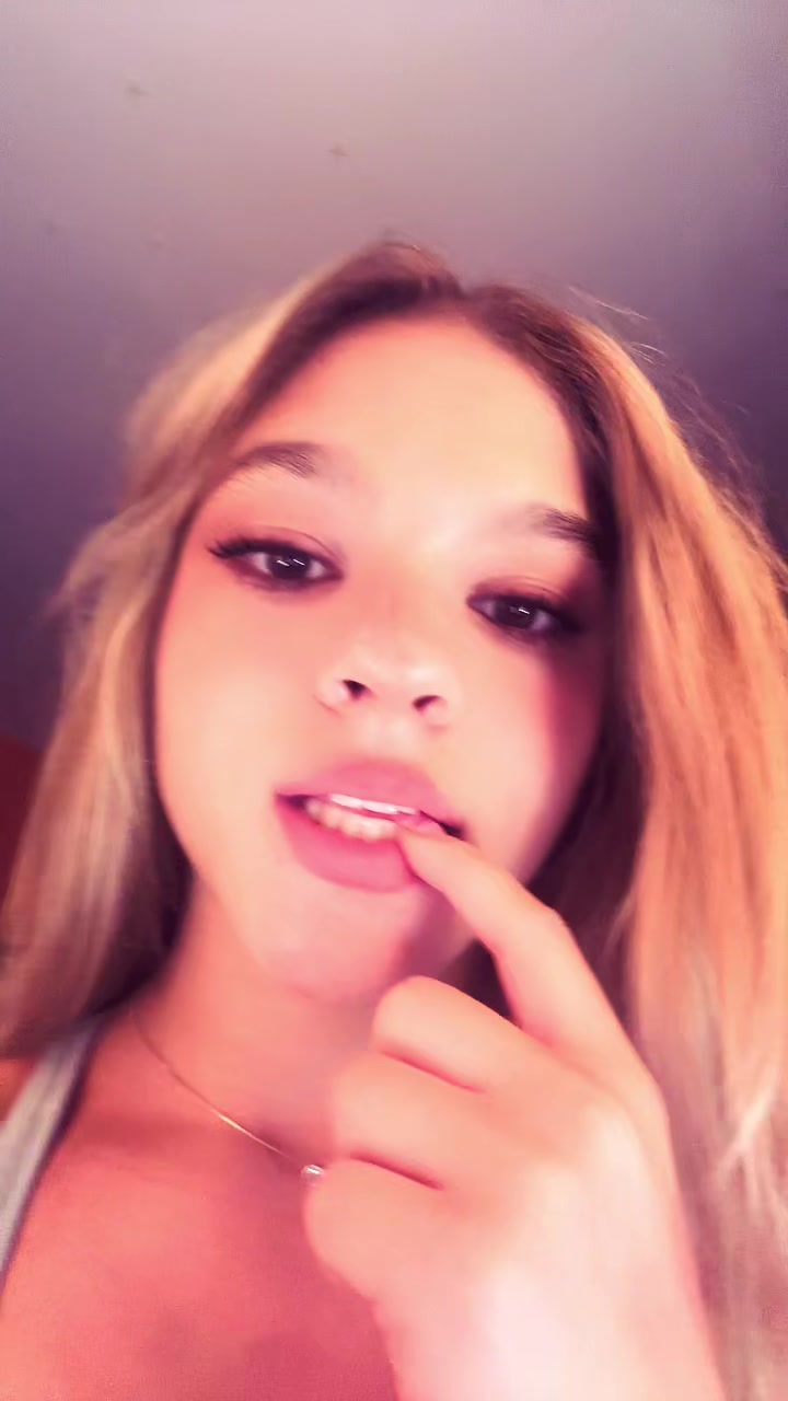 @😻