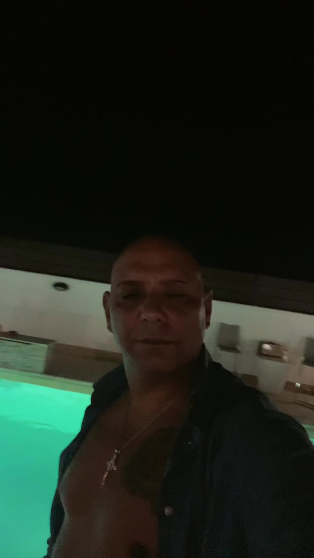 @Tonycrl