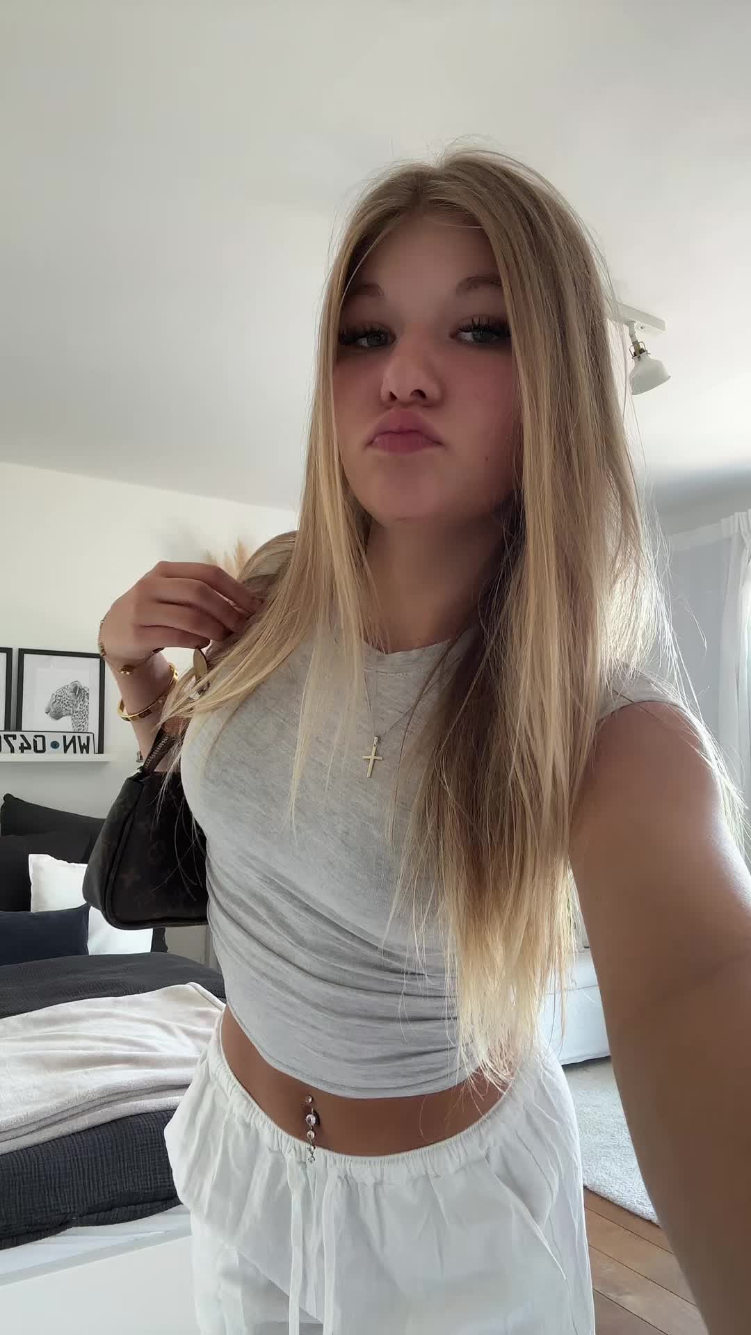 @𝐄𝐌𝐌𝐀