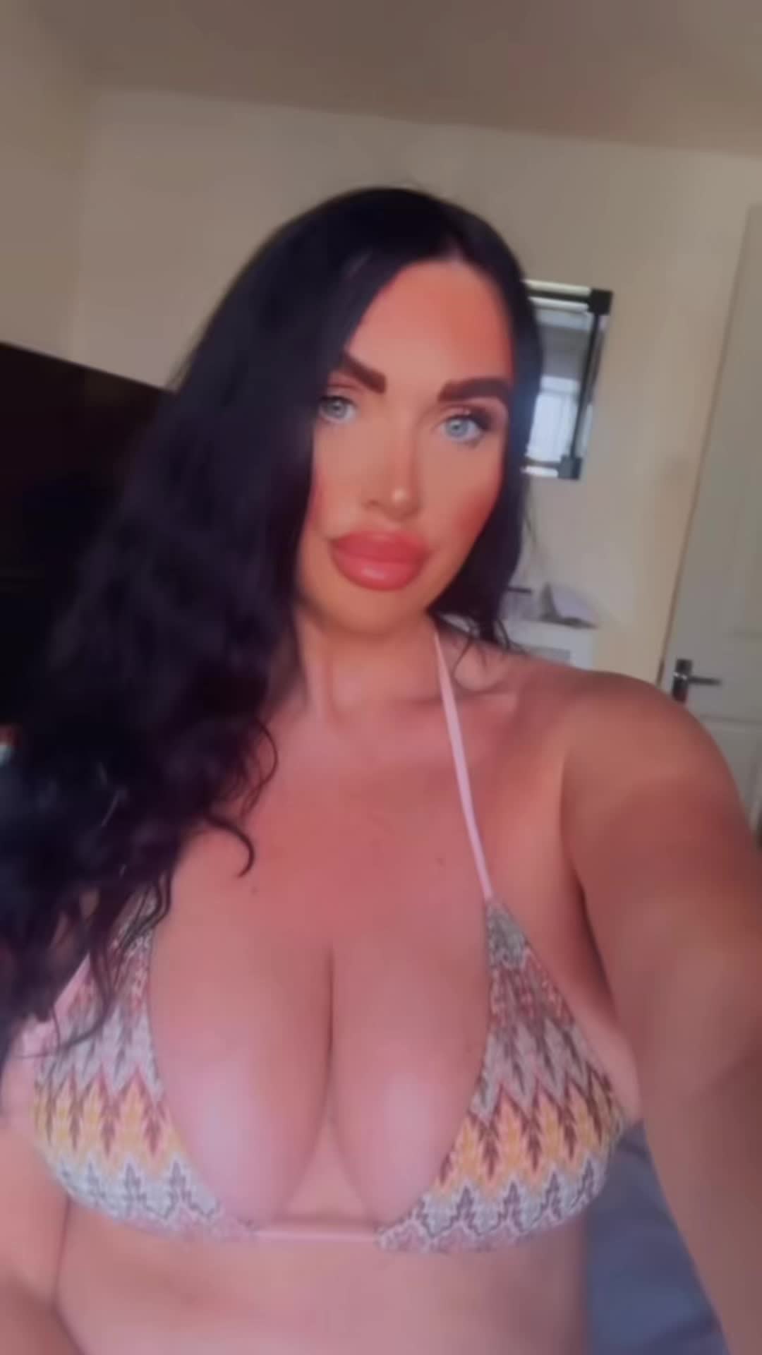 @katie_xstormi