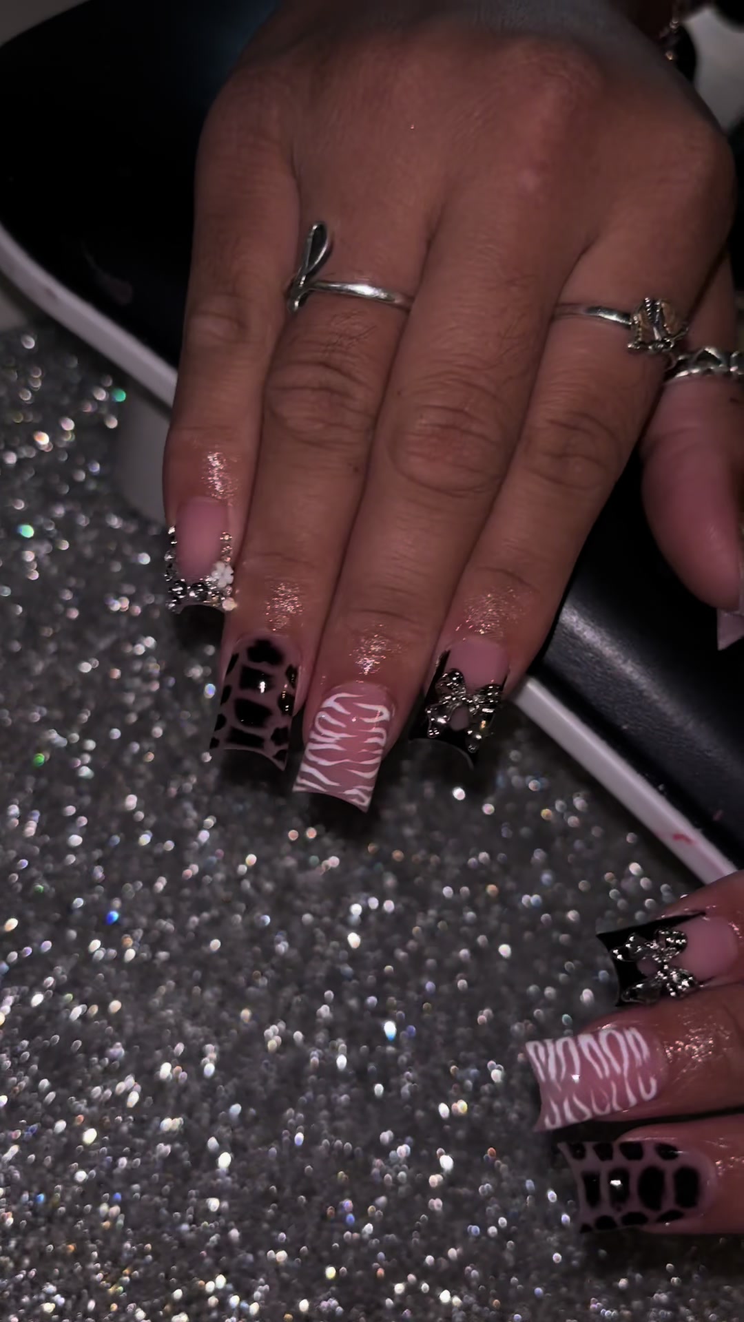 @NailzbyYessi /Nail & Toe tech
