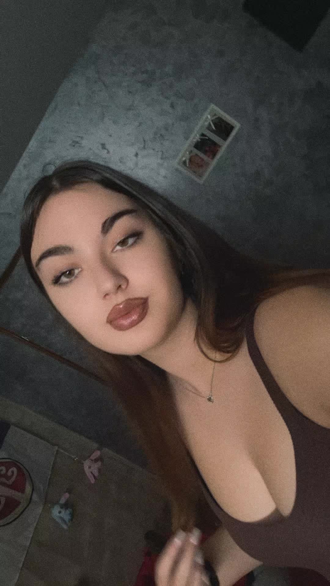 @_laralara