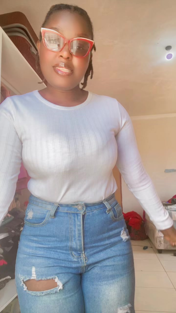 @Cletalaura05