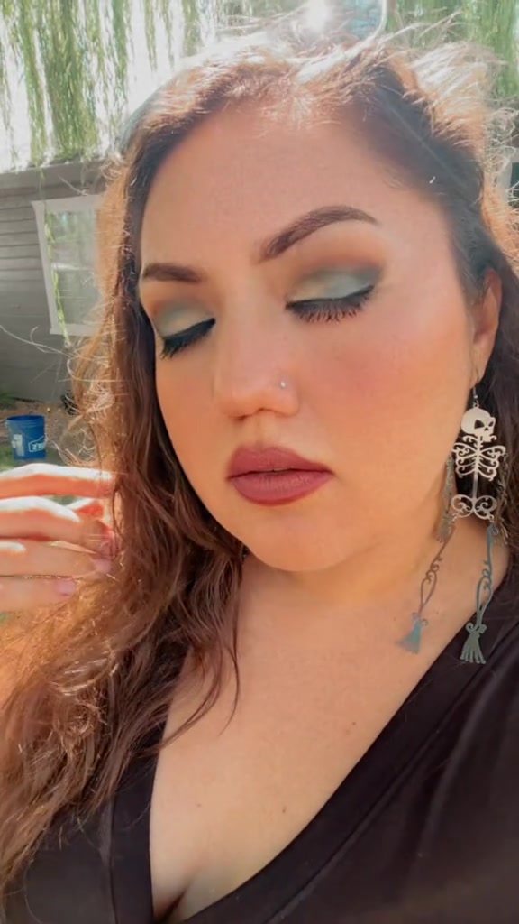 @PinkZombieRose