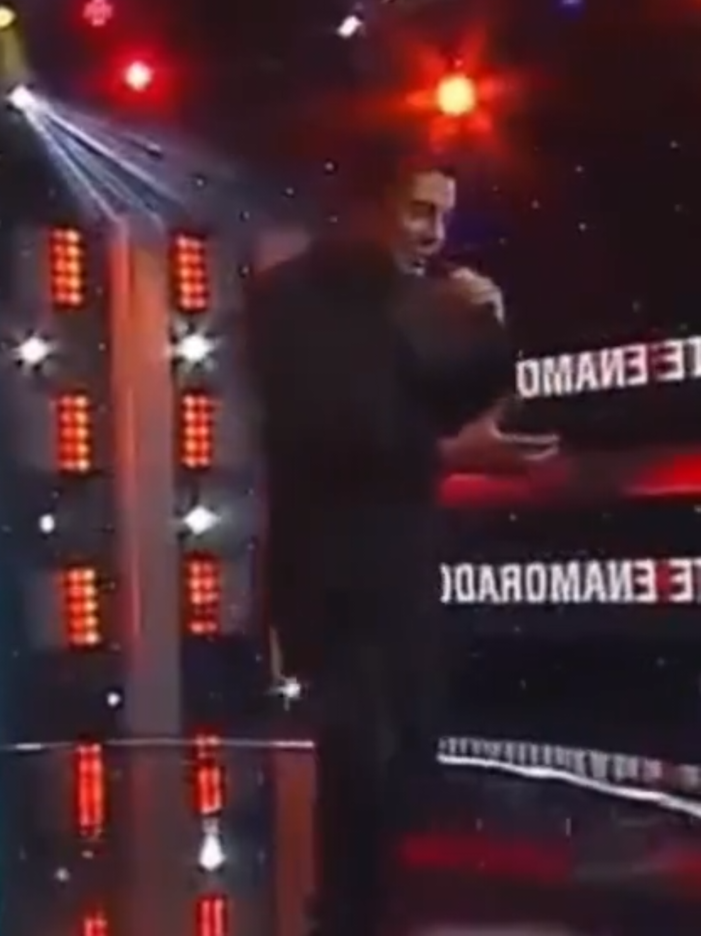 @Julian Andres Tributo Chayanne
