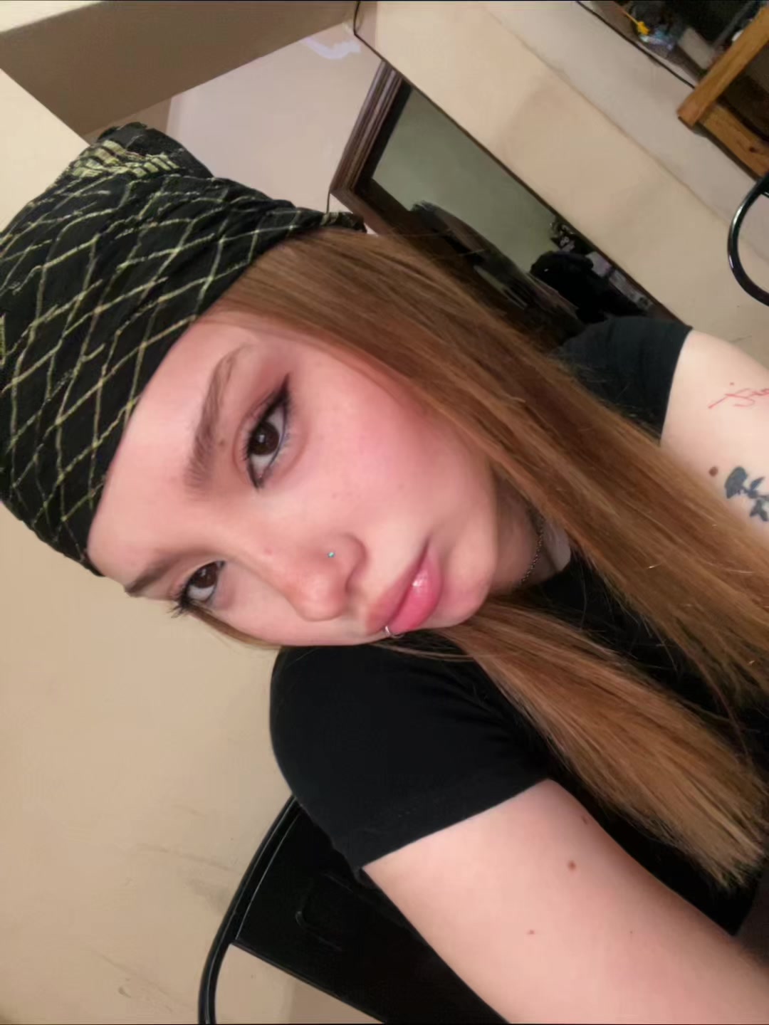 @anni <3