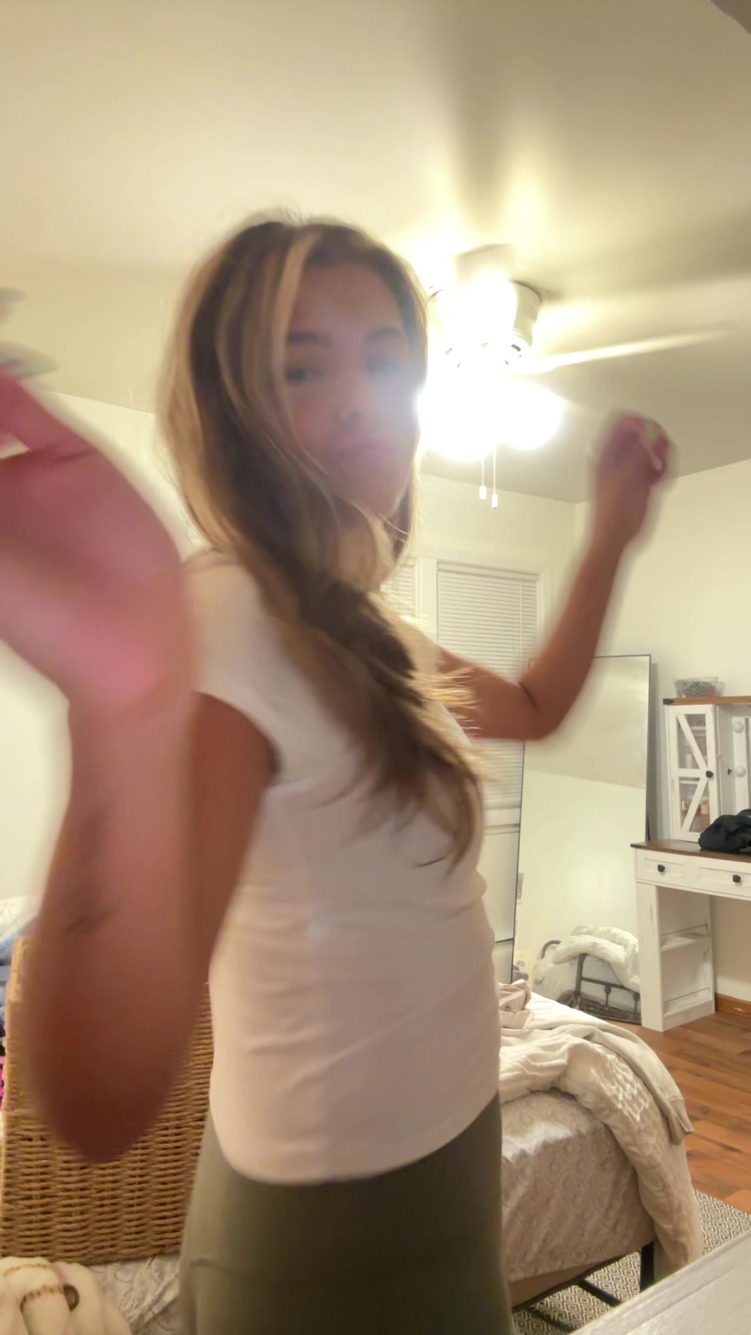 @Alejandra 🥂