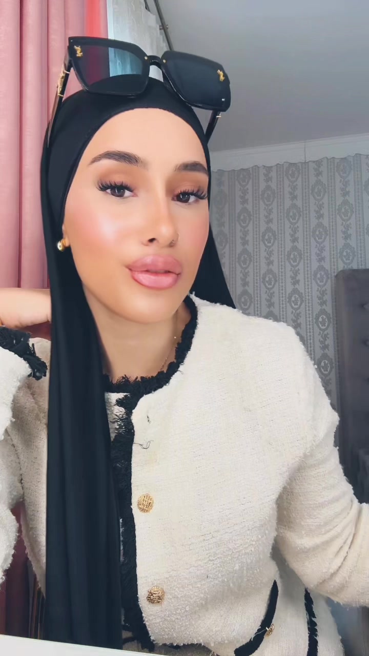 @Noura_1702