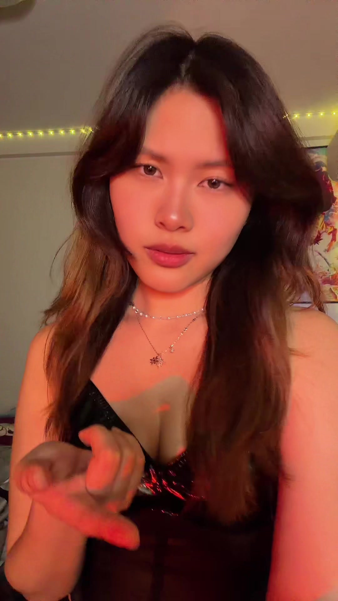 @twitch.tv/nekoxsama