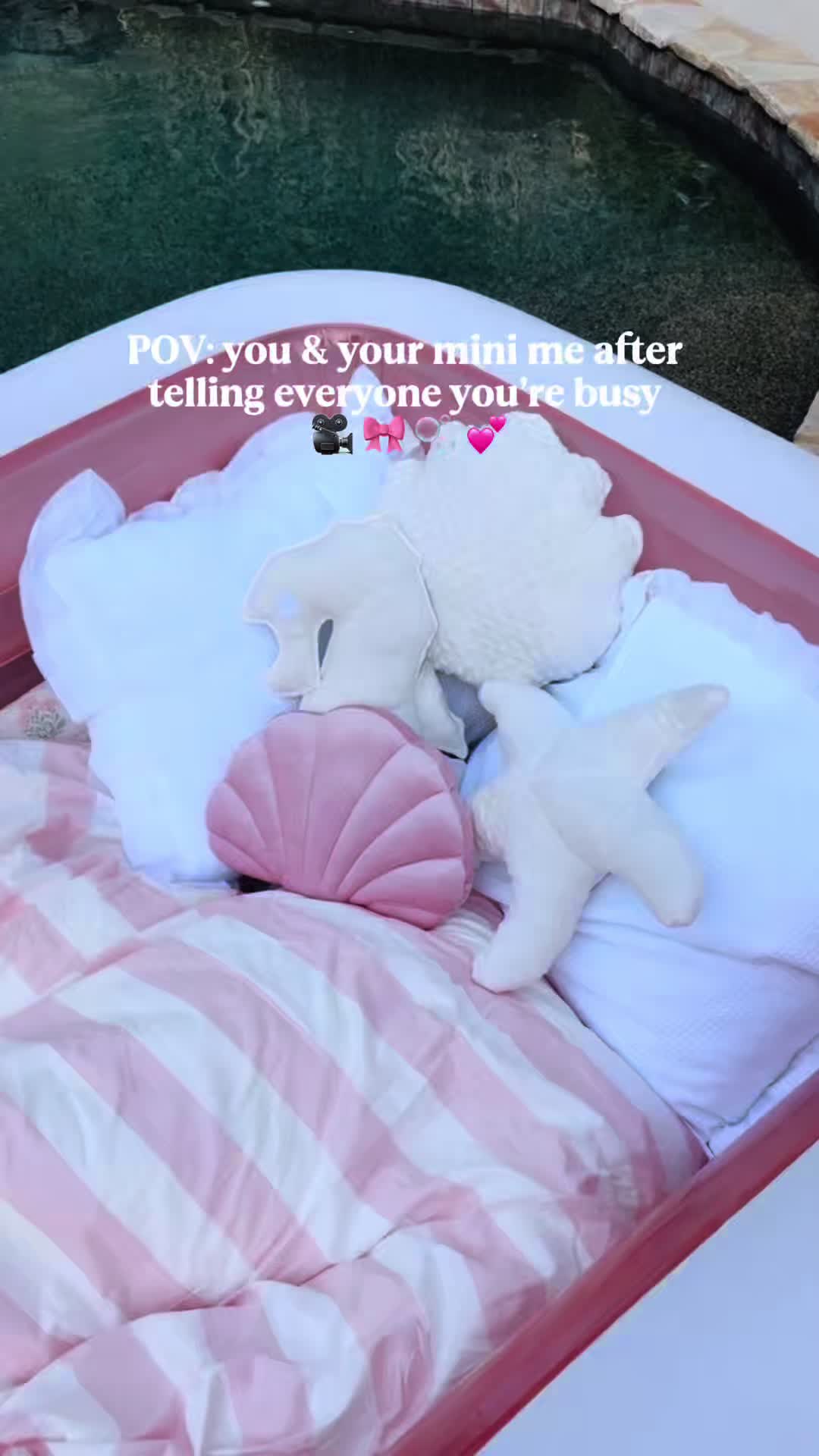 @Julianna&ensp;Claire