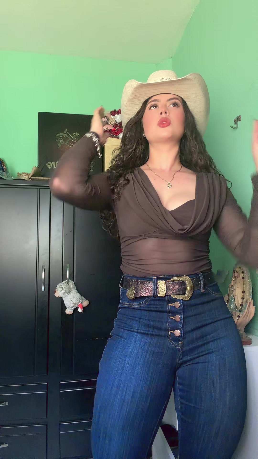 @Maciasjazmin