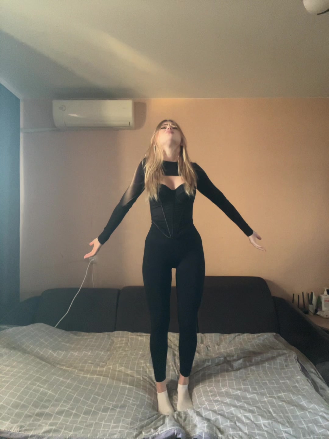 @Поля