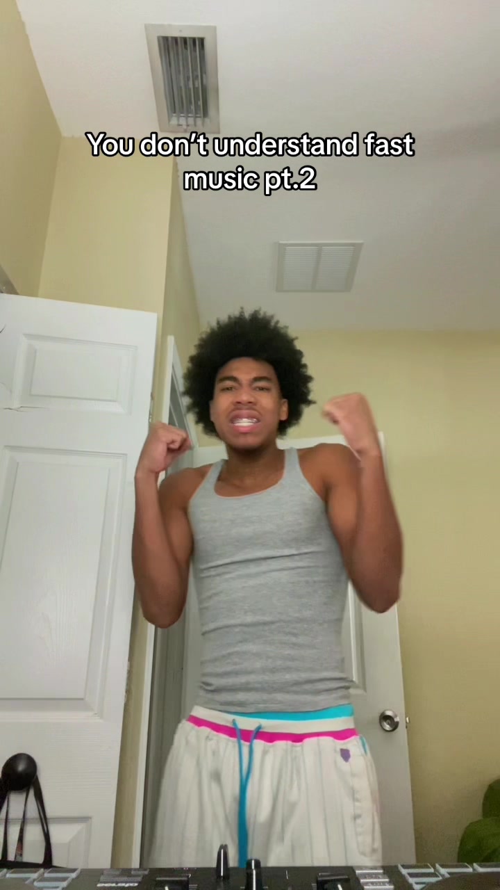 @Coureyrawhh