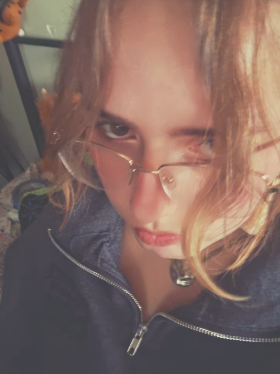 @Hannah ✪⍟