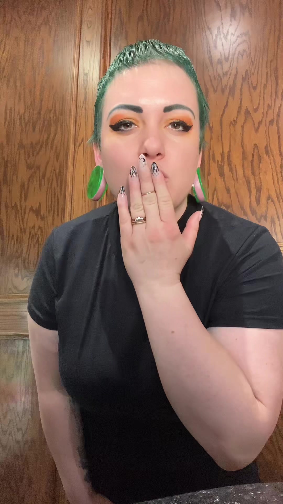 @LoveBud713