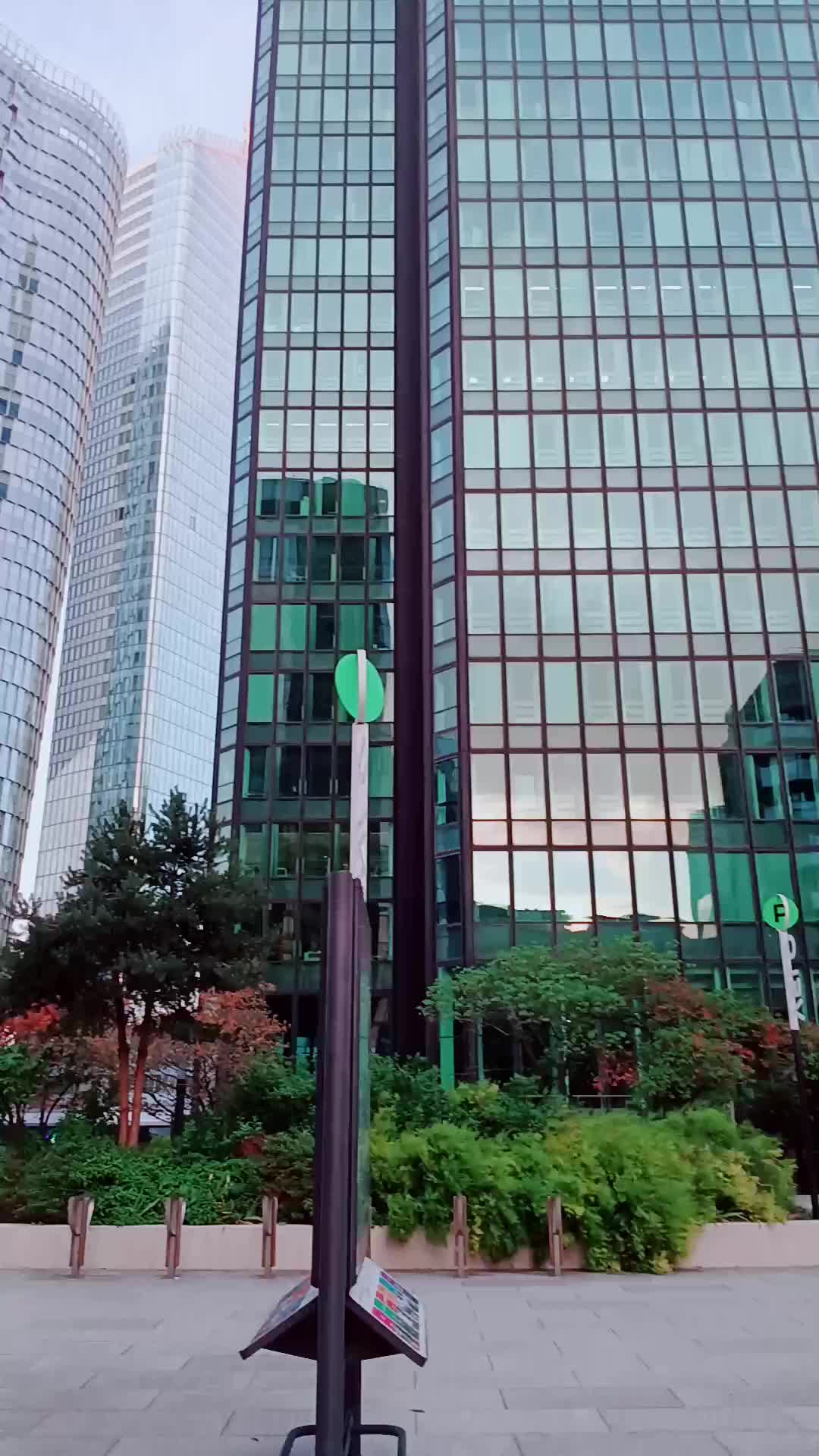 @Liza77🇨🇵