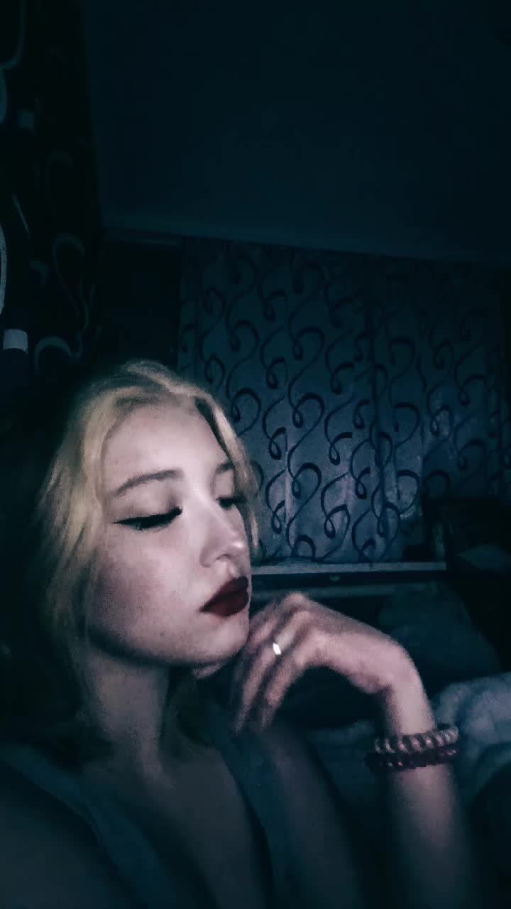 @лисёнок 🦊