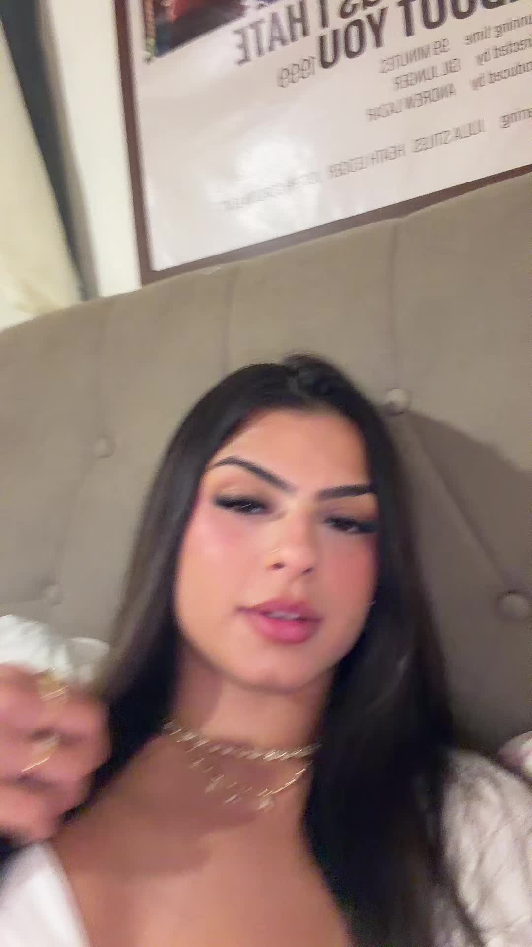 @anna