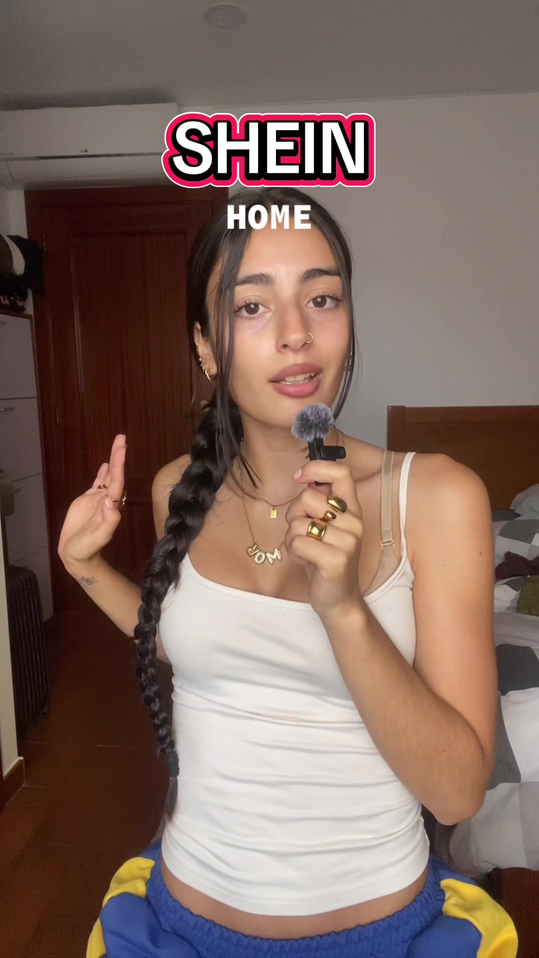 @moreira