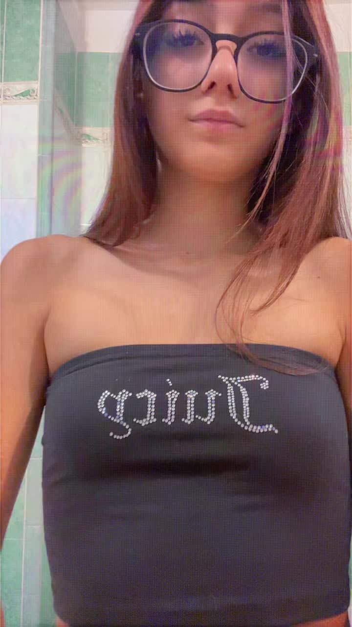 @cubanita🇨🇺👸🏽