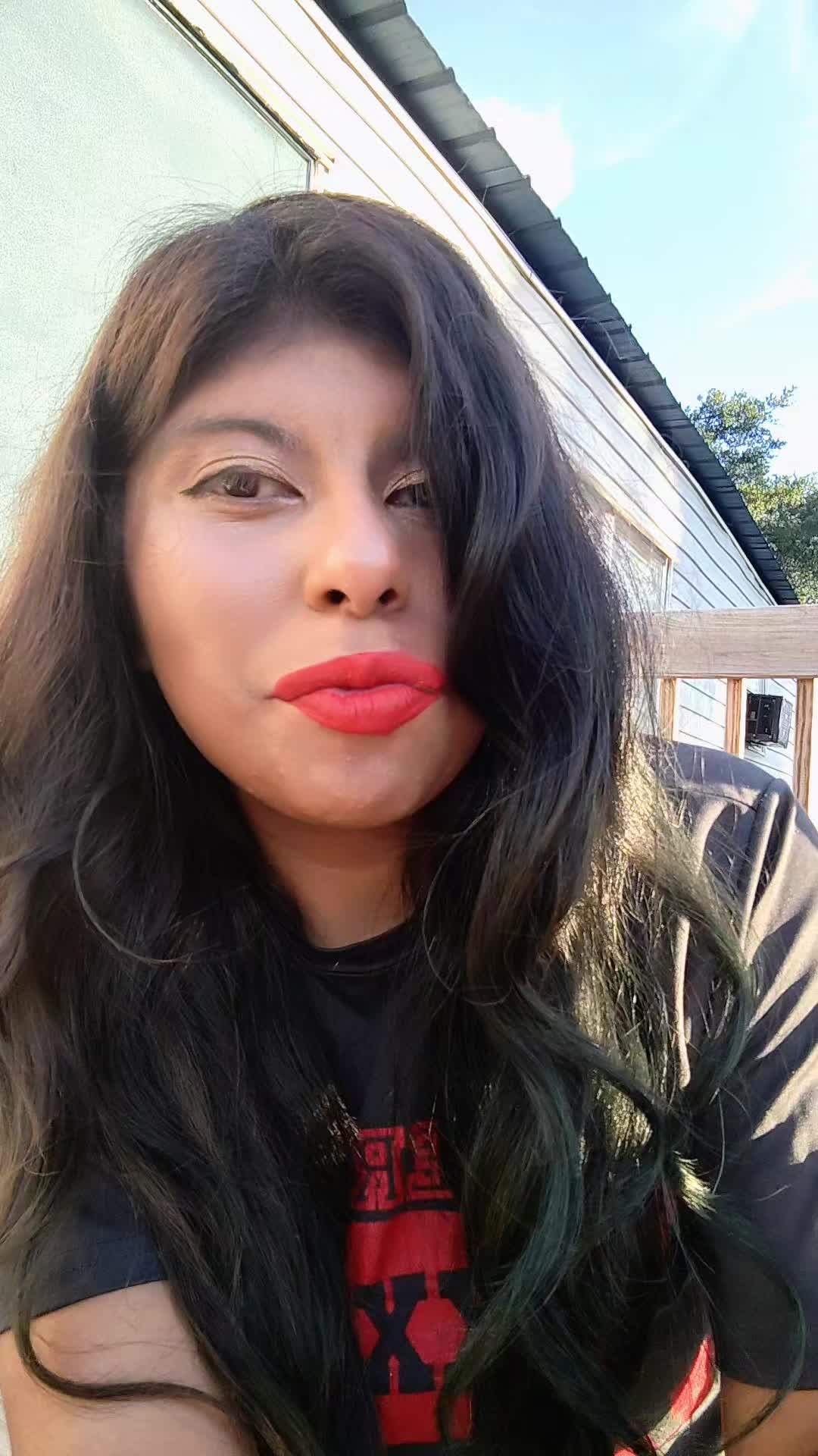 @Priscila