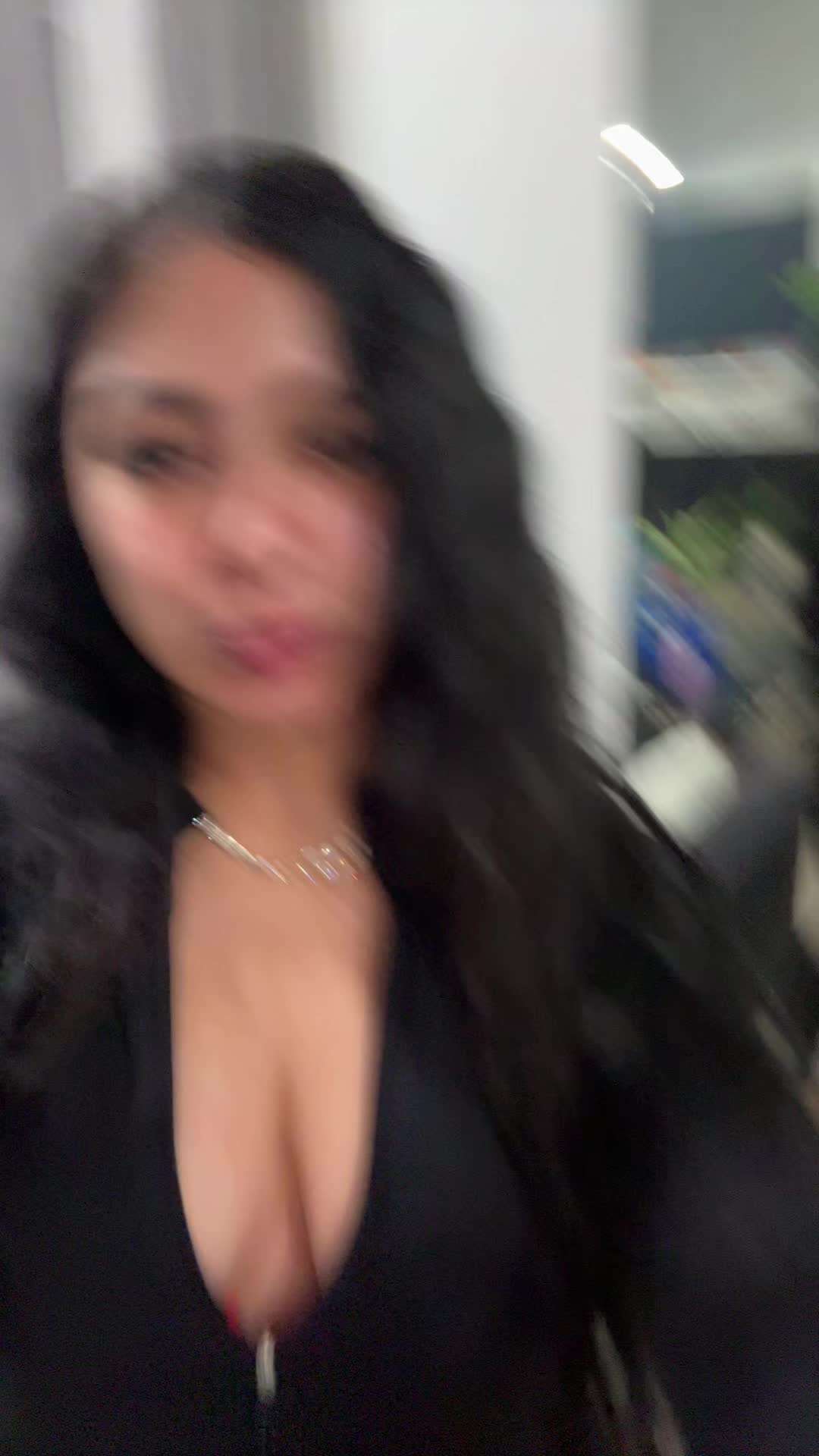 @lili2legit