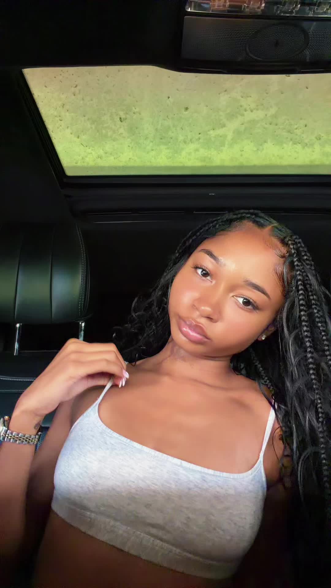 @ThatGirlLayLay