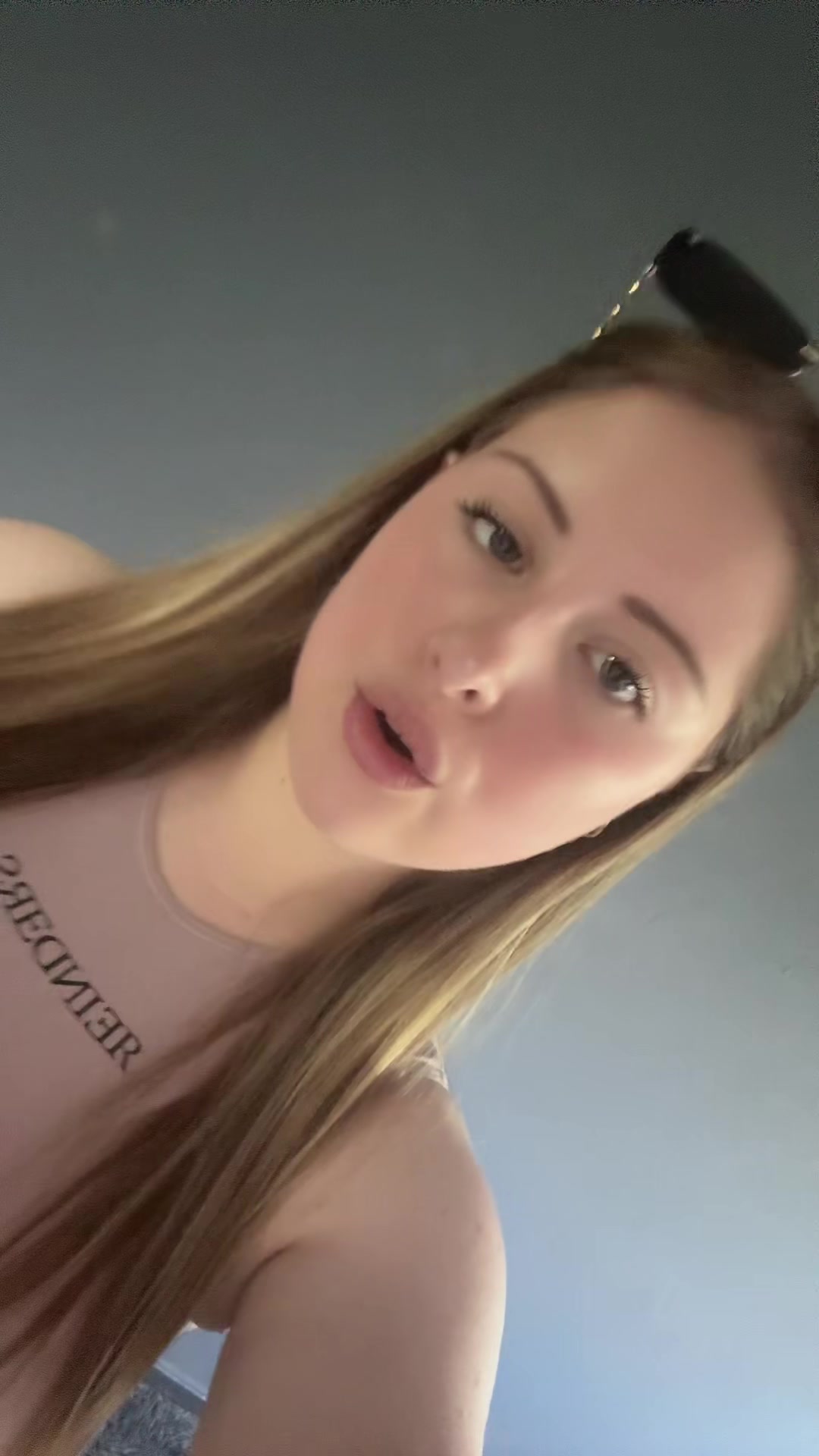 @Caitlin_0344