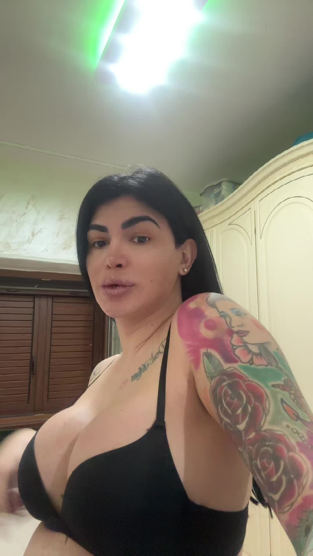 @𝑽𝒊𝒕𝒕𝒐𝒓𝒊𝒂👑