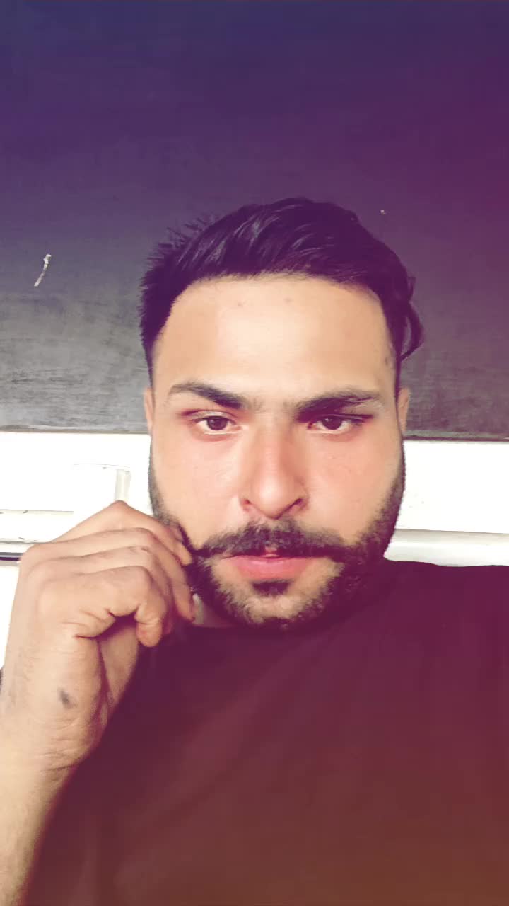 @Meeran Dar 🇮🇹