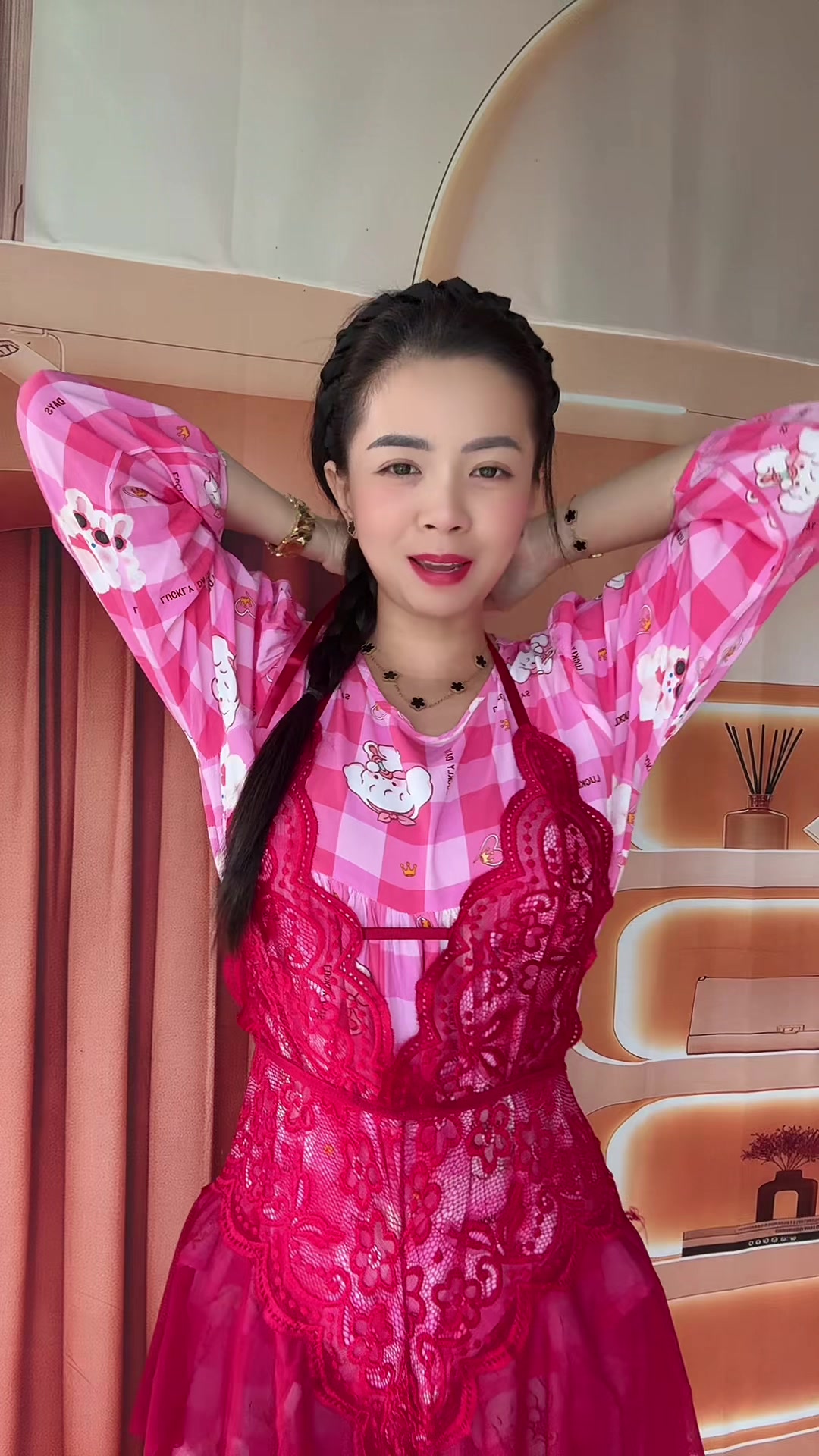 @Em Cẩm Nè