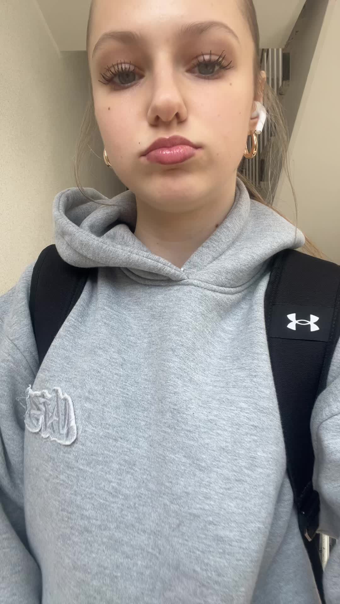 @alexandra