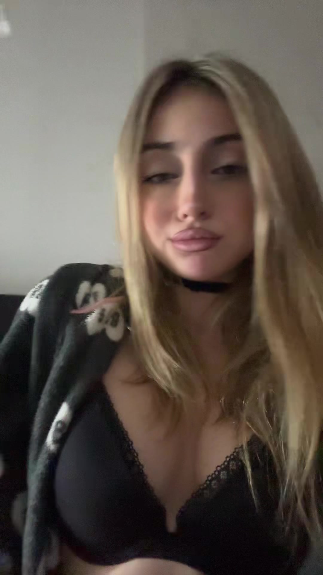 @viuxyta