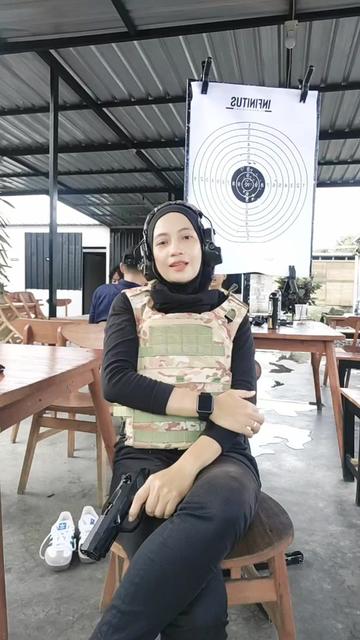 @AQILA BROWNIES
