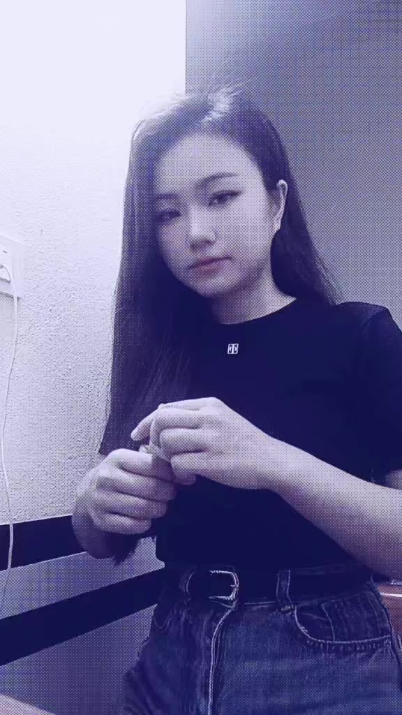 @Ho&agrave;i ng&acirc;n.s.